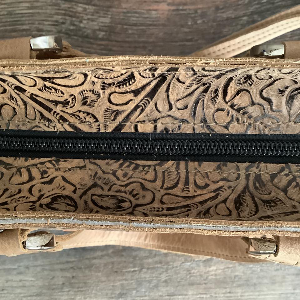 Itty Bitty Tote Hybrid #76641