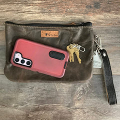 Exclusive Collection Western Leather Wristlet Clutch #71559