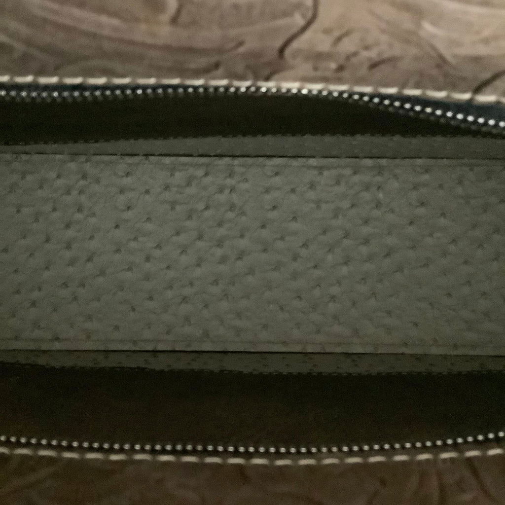Get Outta Town Hybrid Tote #70013