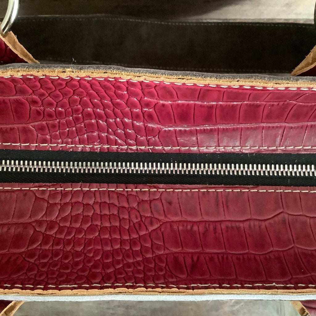 Get Outta Town Hybrid Tote #68904