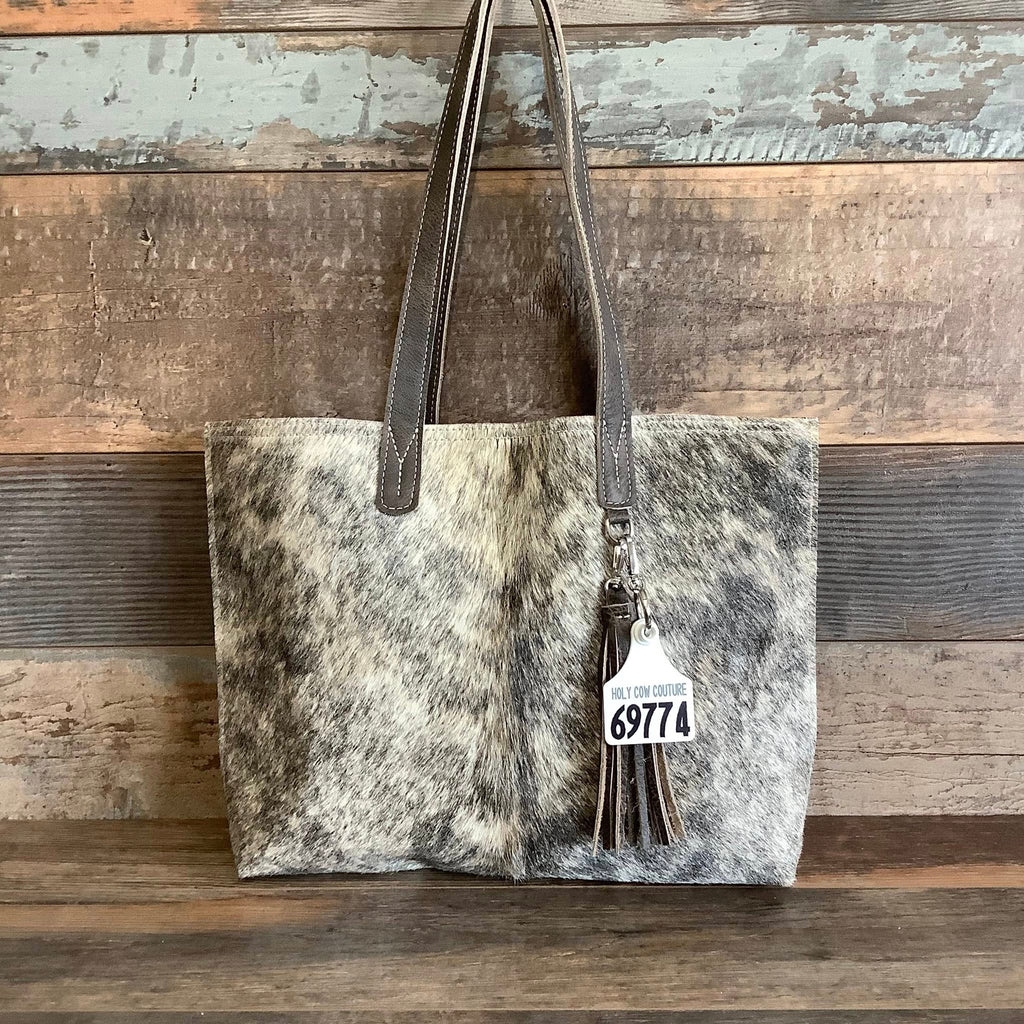 The Weekender #69774