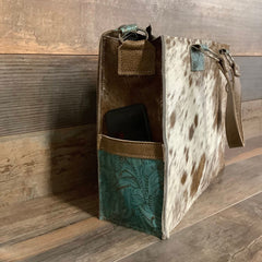 Get Outta Town Hybrid Tote #75611