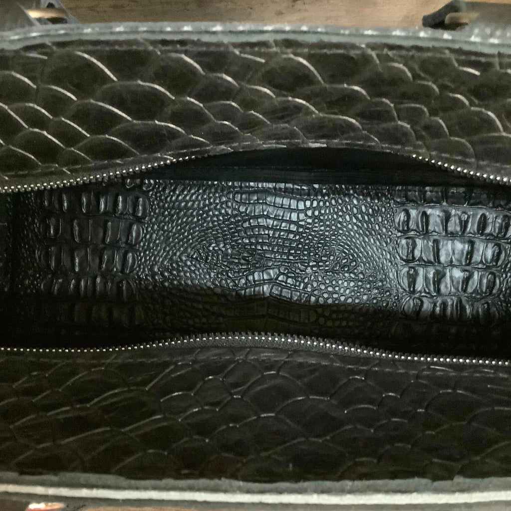Get Outta Town Hybrid Tote #75371