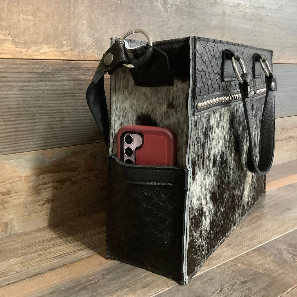 Get Outta Town Hybrid Tote #75371