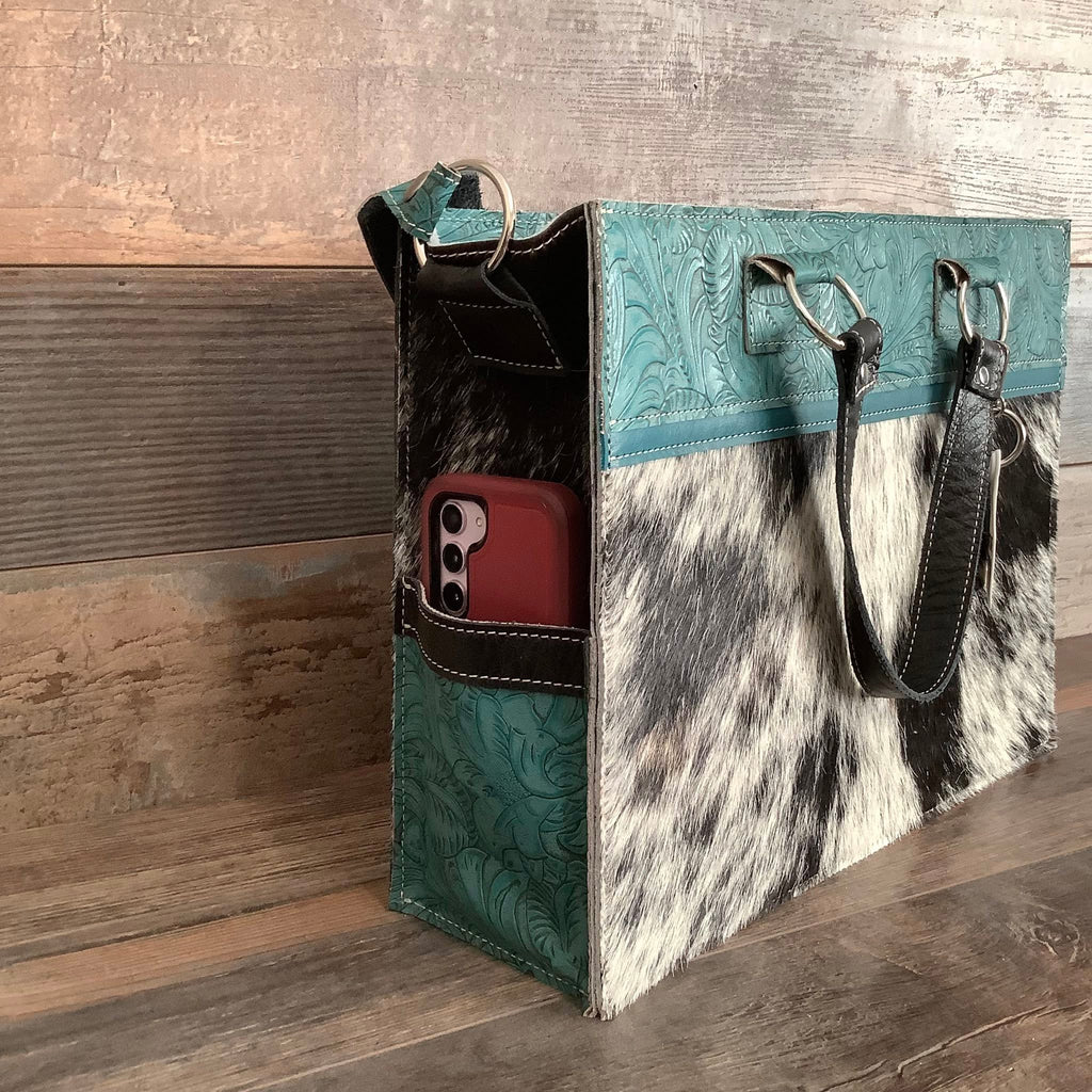 Get Outta Town Hybrid Tote #70070