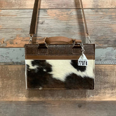 Small Town Tote #77074