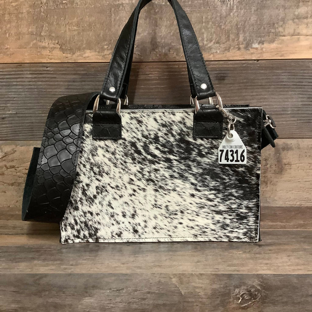 Small Town Tote #74316