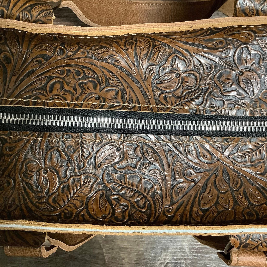 Small Town Tote #77074