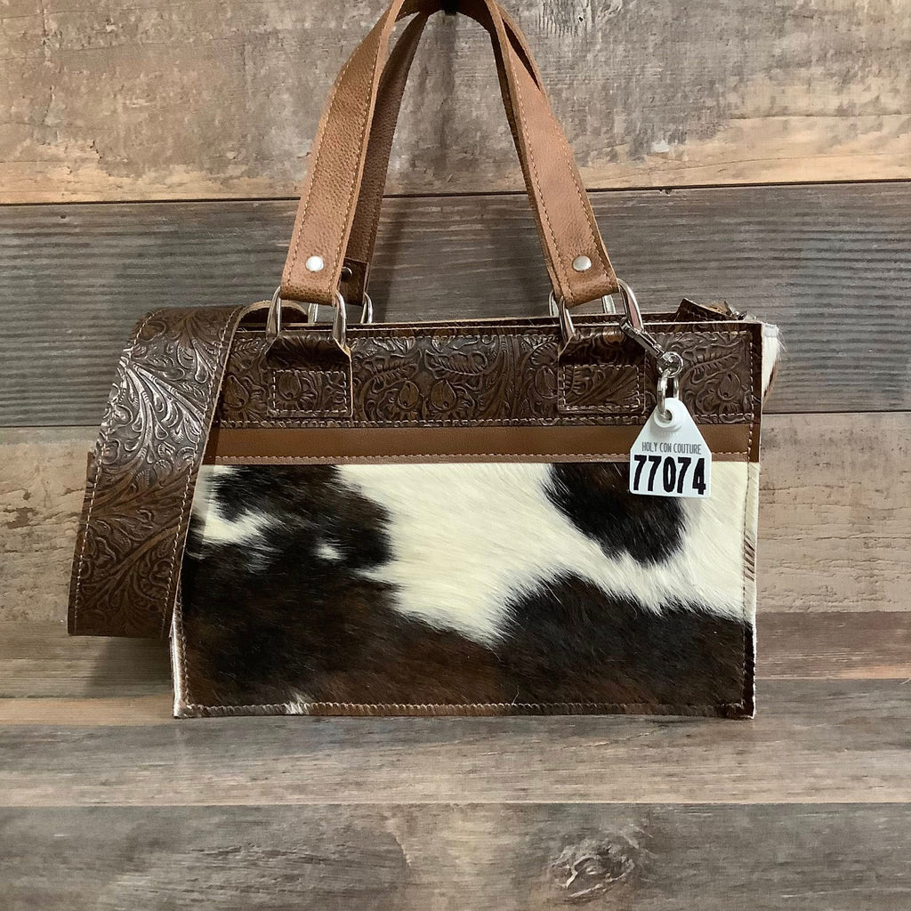Small Town Tote #77074