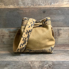 Mini Feed Bucket #75345