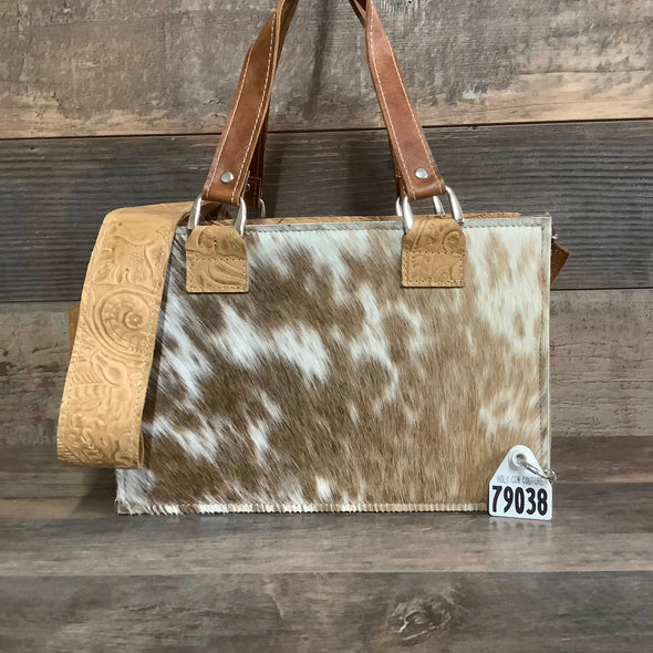 Small Town Tote #79038