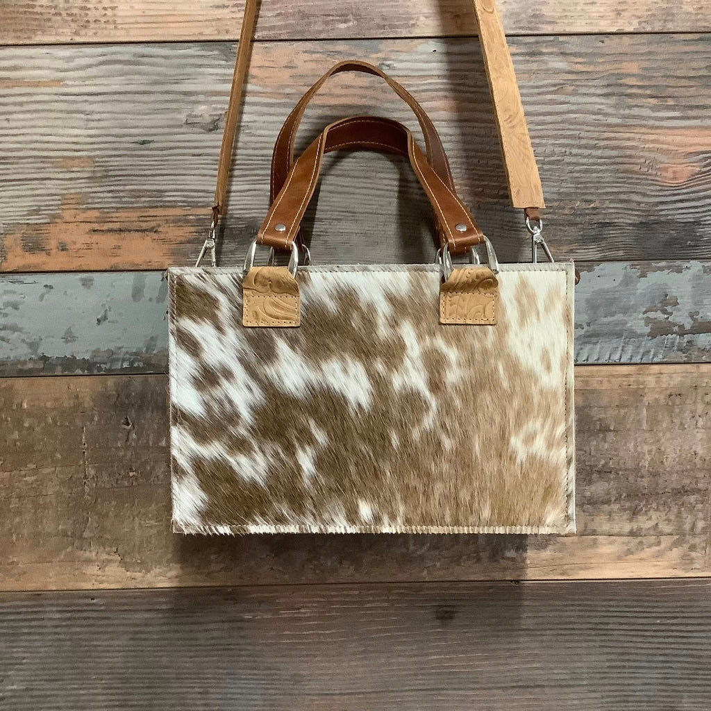 Small Town Tote #79038