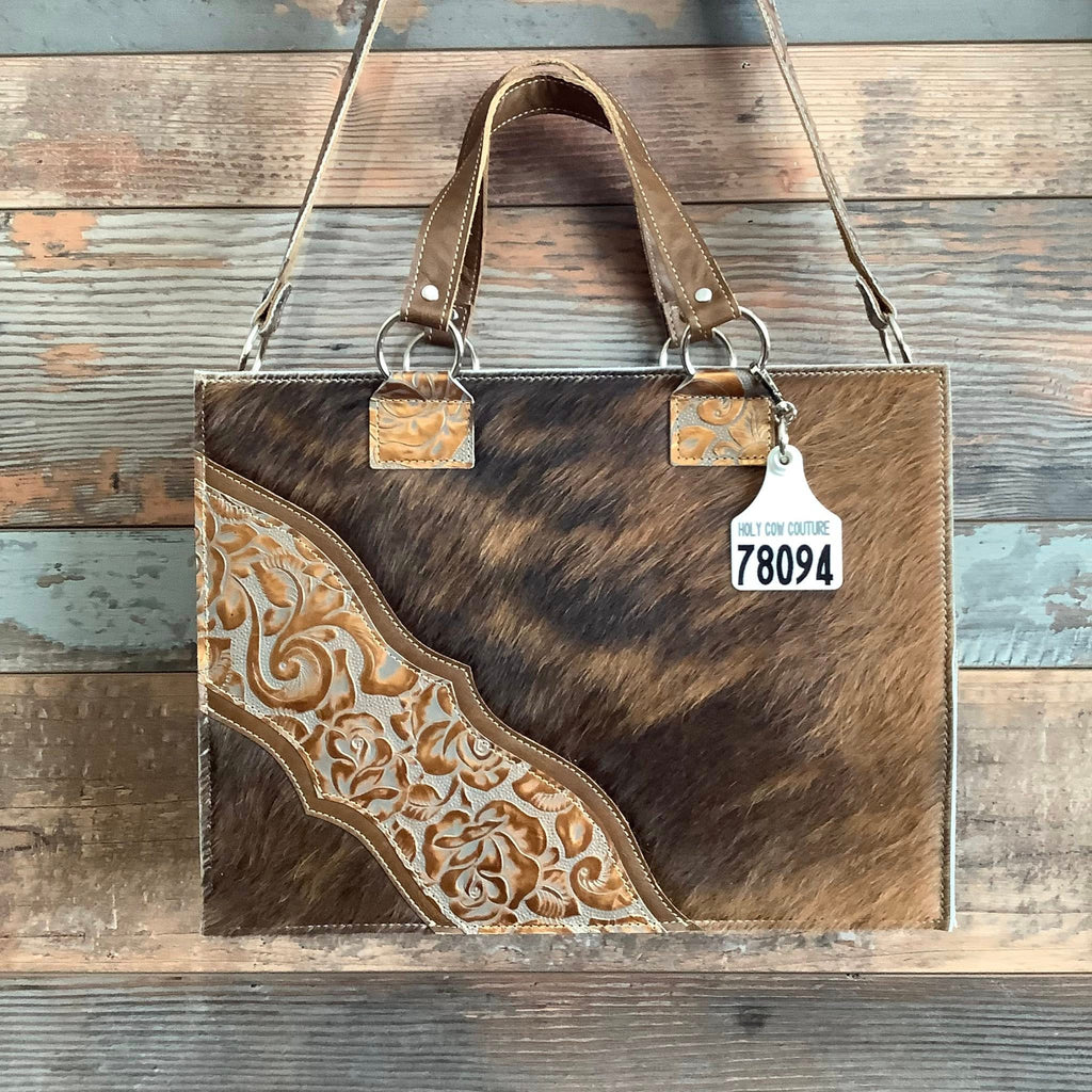 Get Outta Town Hybrid Tote #78094