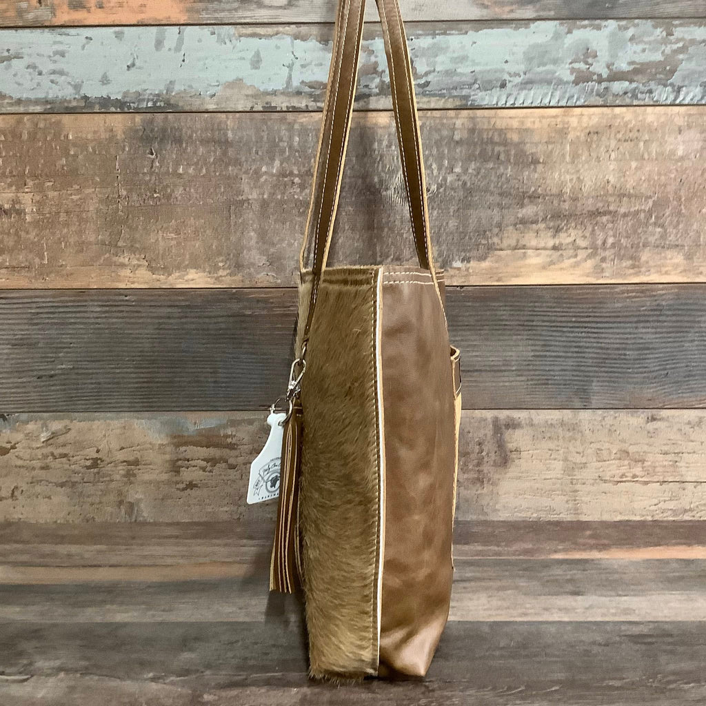 The Weekender #77155