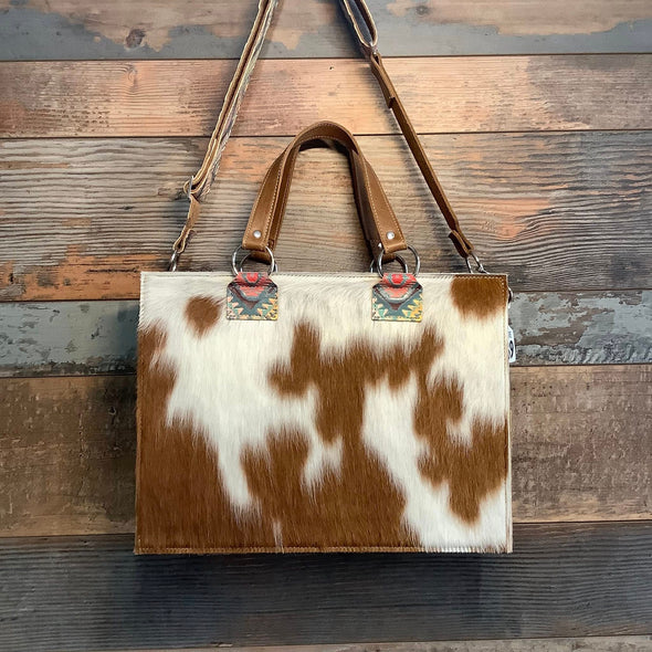 Get Outta Town Hybrid Tote #79639