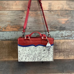 🇺🇸 Small Town Tote #82018 🇺🇸