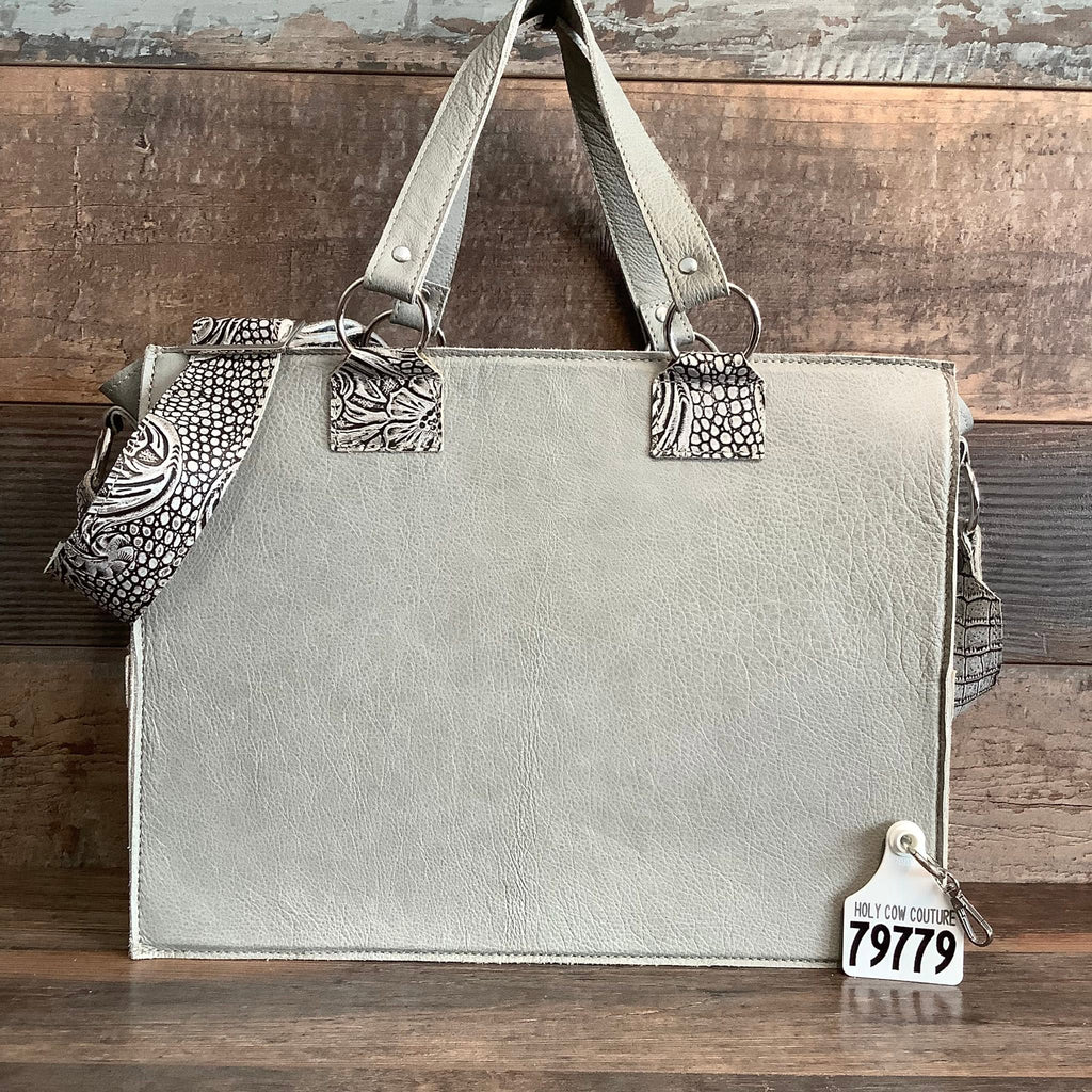 Get Outta Town Hybrid Tote #79779