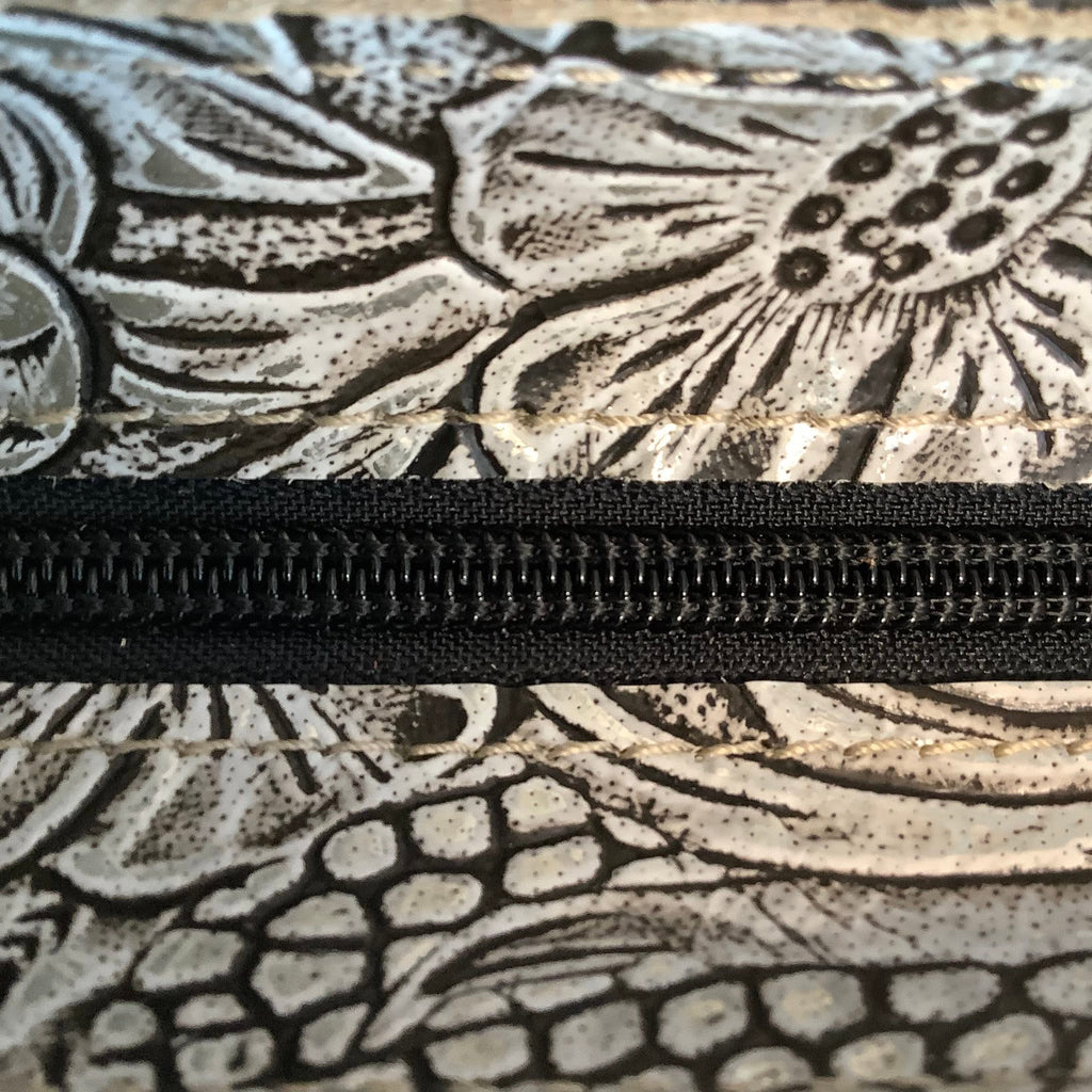 Itty Bitty Tote Hybrid #84322