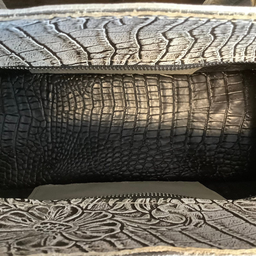 Small Town Tote #84676