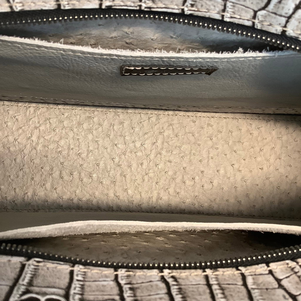 Get Outta Town Hybrid Tote #79779