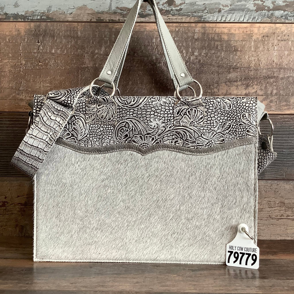 Get Outta Town Hybrid Tote #79779