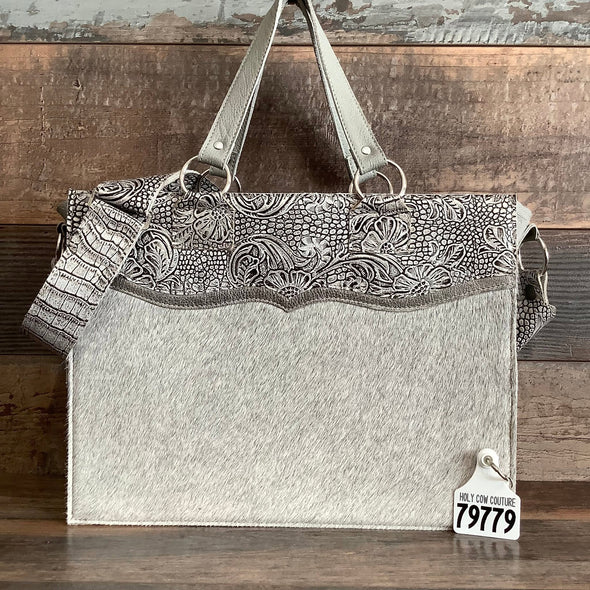 Get Outta Town Hybrid Tote #79779