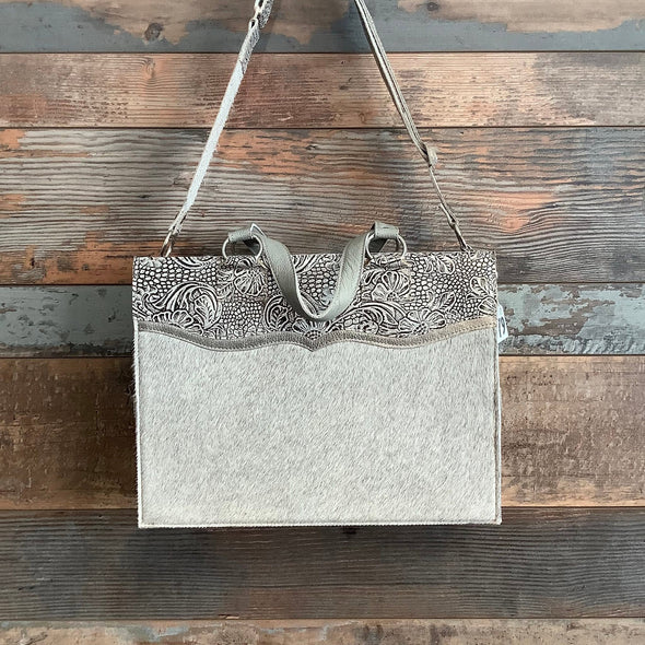 Get Outta Town Hybrid Tote #79779