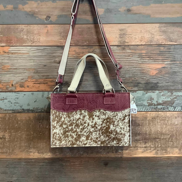 Small Town Tote #84921