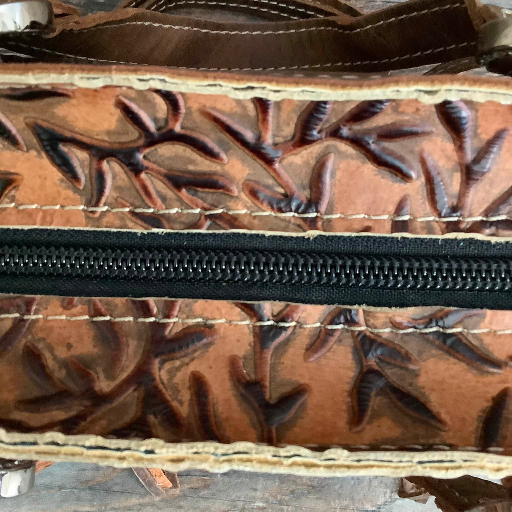 Itty Bitty Tote Hybrid #84481