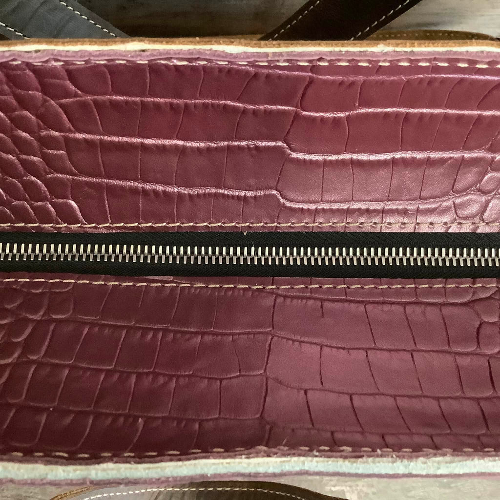 Get Outta Dodge Hybrid Tote #79943