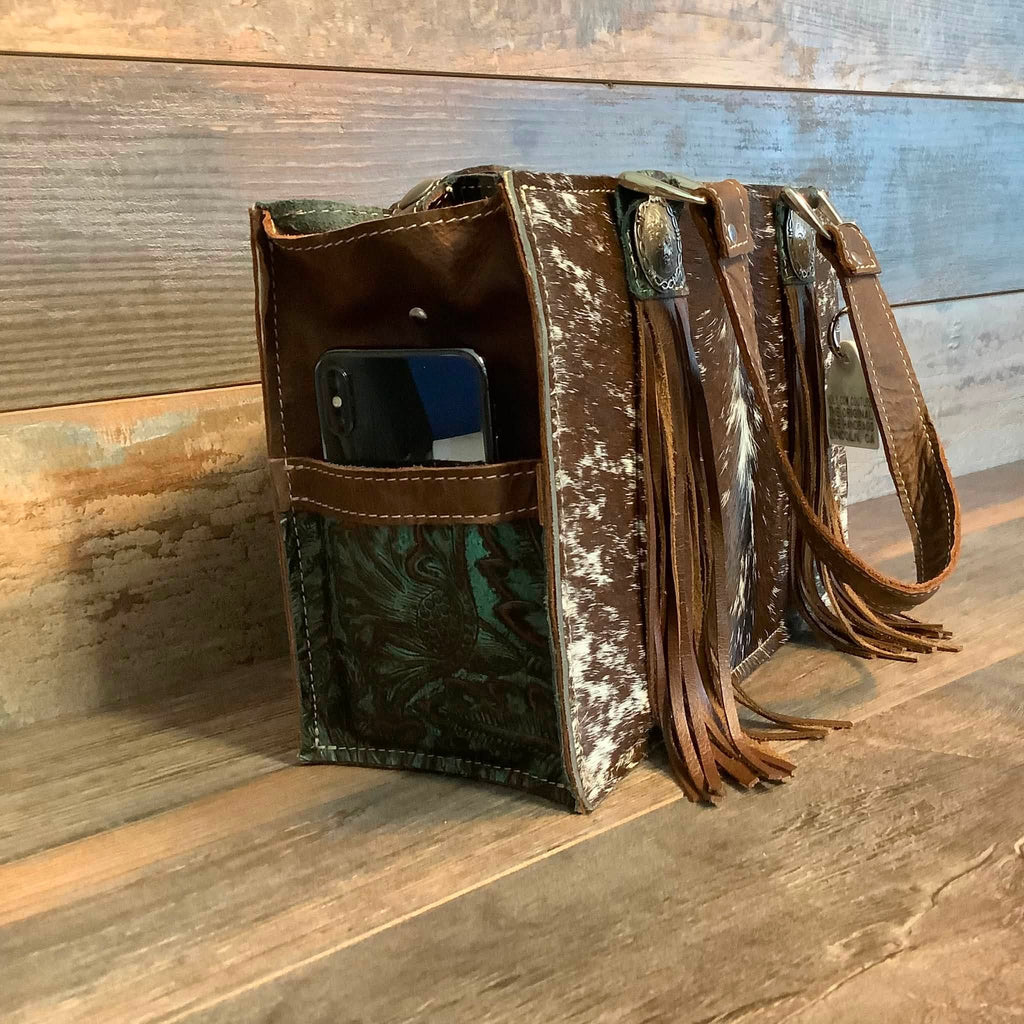 Small Town Tote #84144