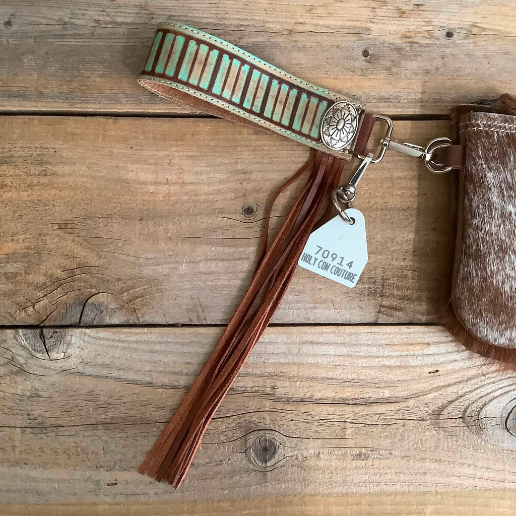EXCLUSIVE WRISTLET CLUTCH SET #70914