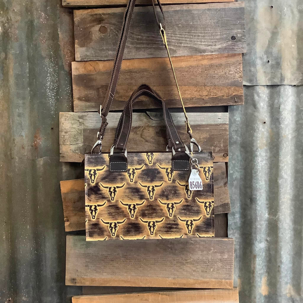 Small Town Tote #85606