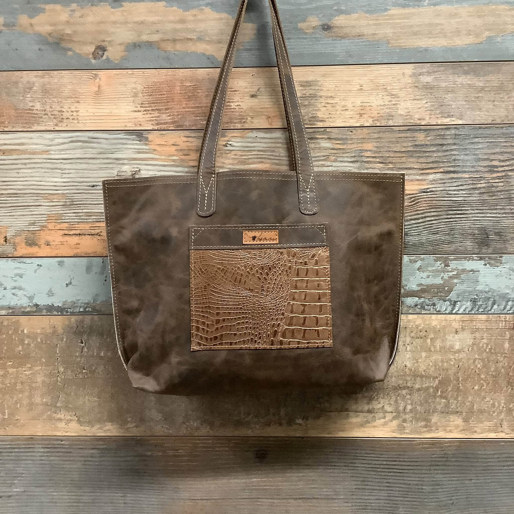 The Weekender #75836