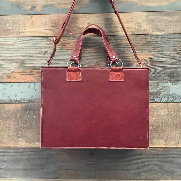 Get Outta Town Hybrid Tote #75714