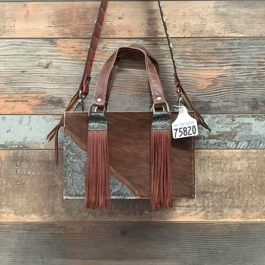Small Town Tote #75820
