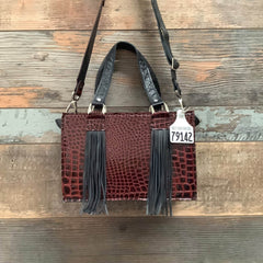 Small Town Tote #79142