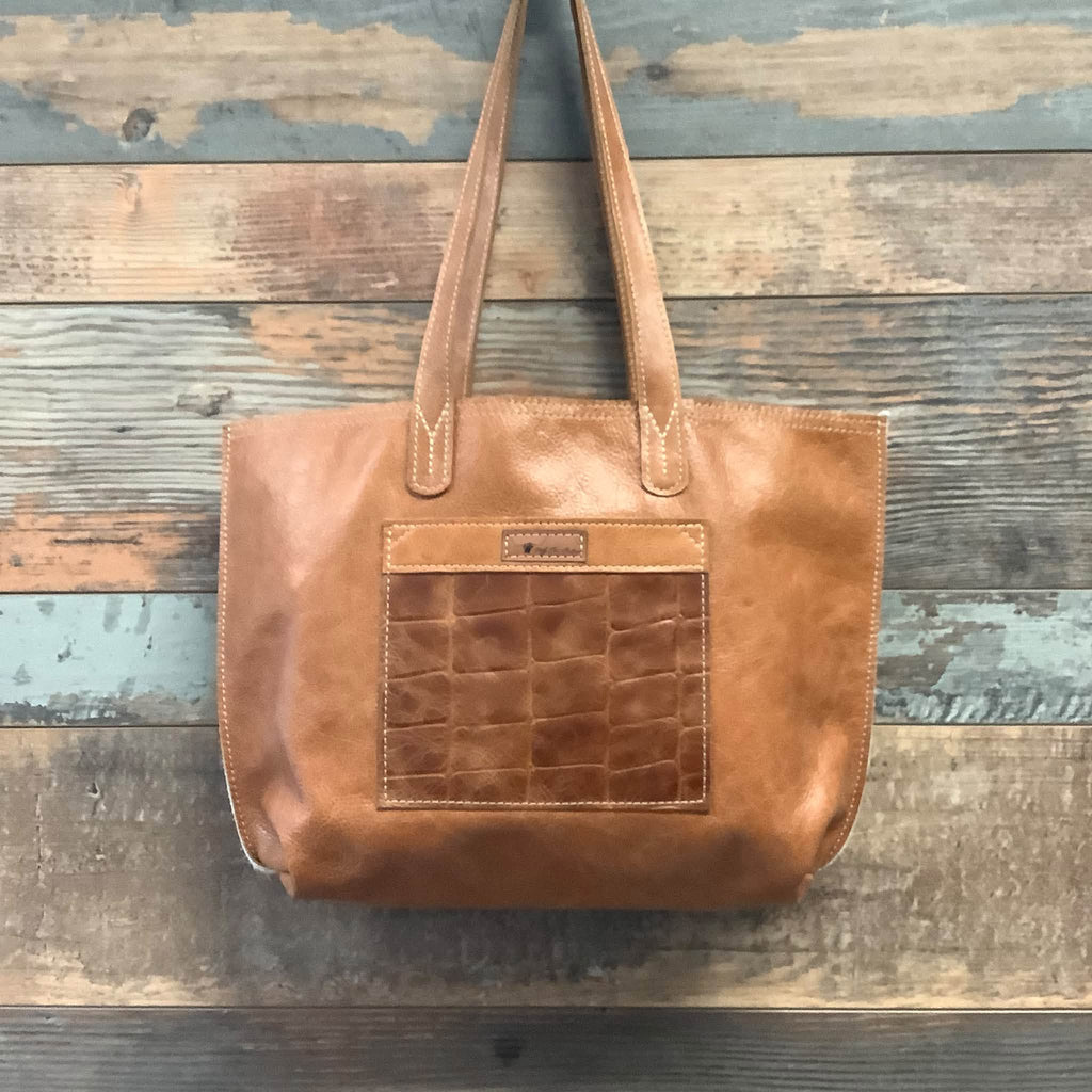 The Weekender #79750