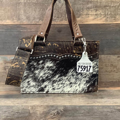 Small Town Tote #75917