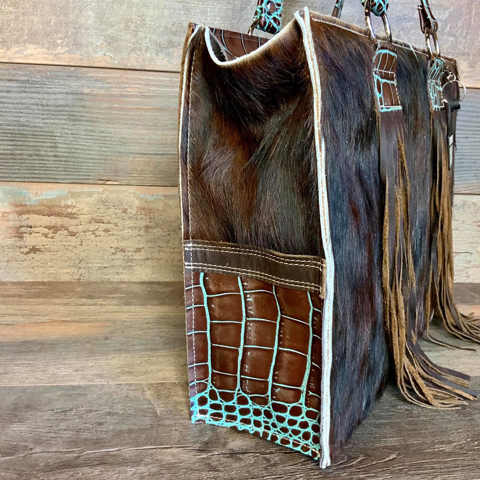 Get Outta Town Tote - #20878