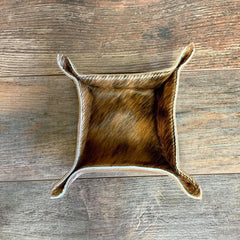 Cowhide Snap Tray - #20826