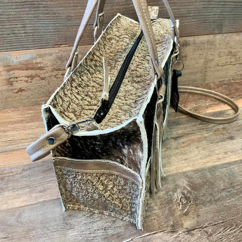 Small Town Hybrid Tote - #21817