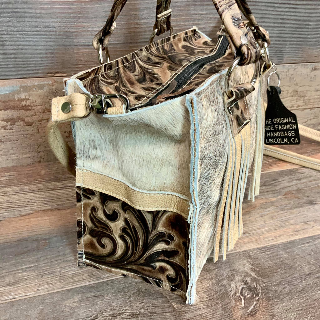 Small Town Hybrid Tote - #21795