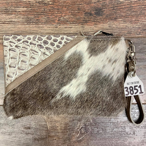 Catchall Clutch -  #3851