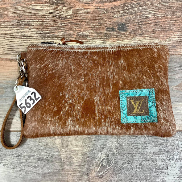 Catchall Clutch LV Specialty Collection-  #5632