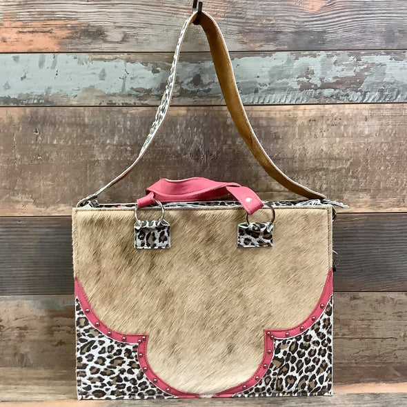 Get Outta Town Hybrid Tote - #25712 Bag Drop