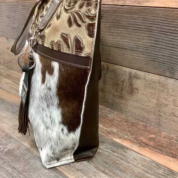 The Weekender #26953