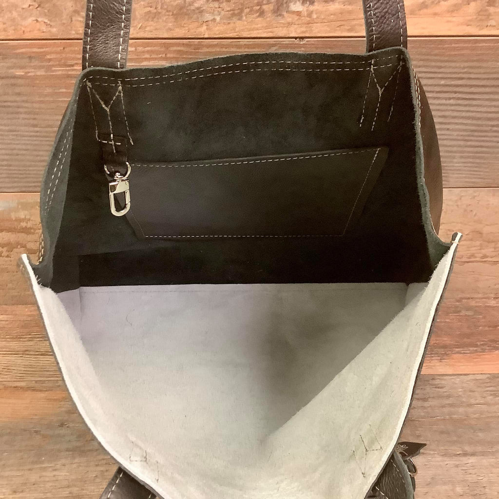 The Weekender - #25981 Bag Drop