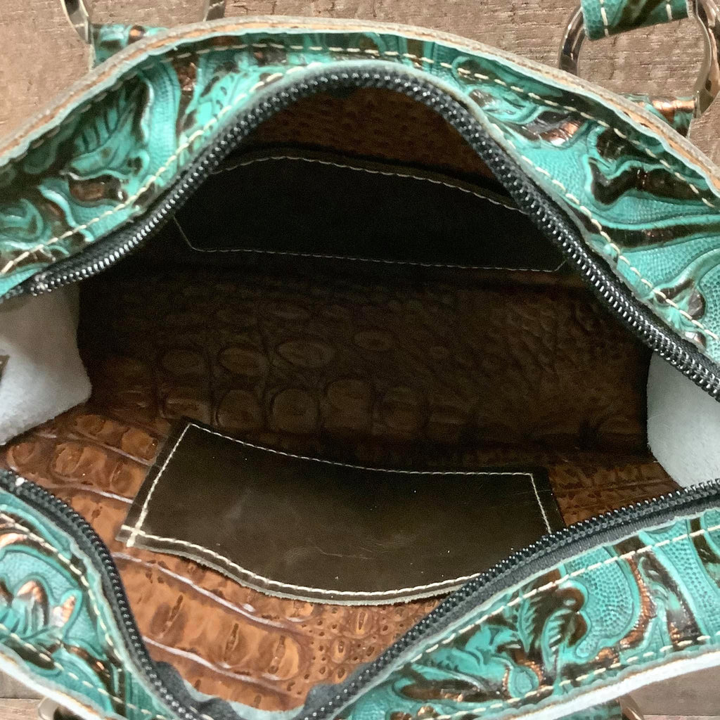 Itty Bitty Tote Hybrid - #7988