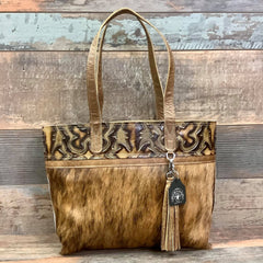 The Weekender #26938